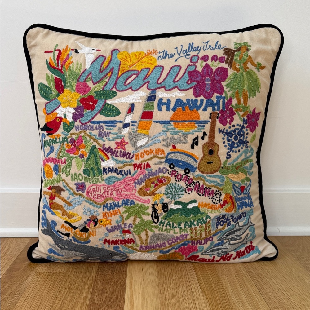 Catstudio Organic Cotton Pillow with Maui Map Embroidery and Black Pipping Edge